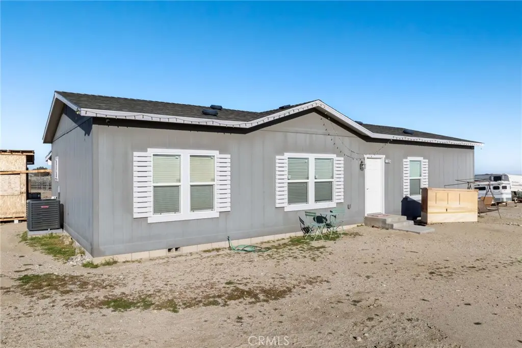11074 Redwood, Pinon Hills, CA — listing photo 1