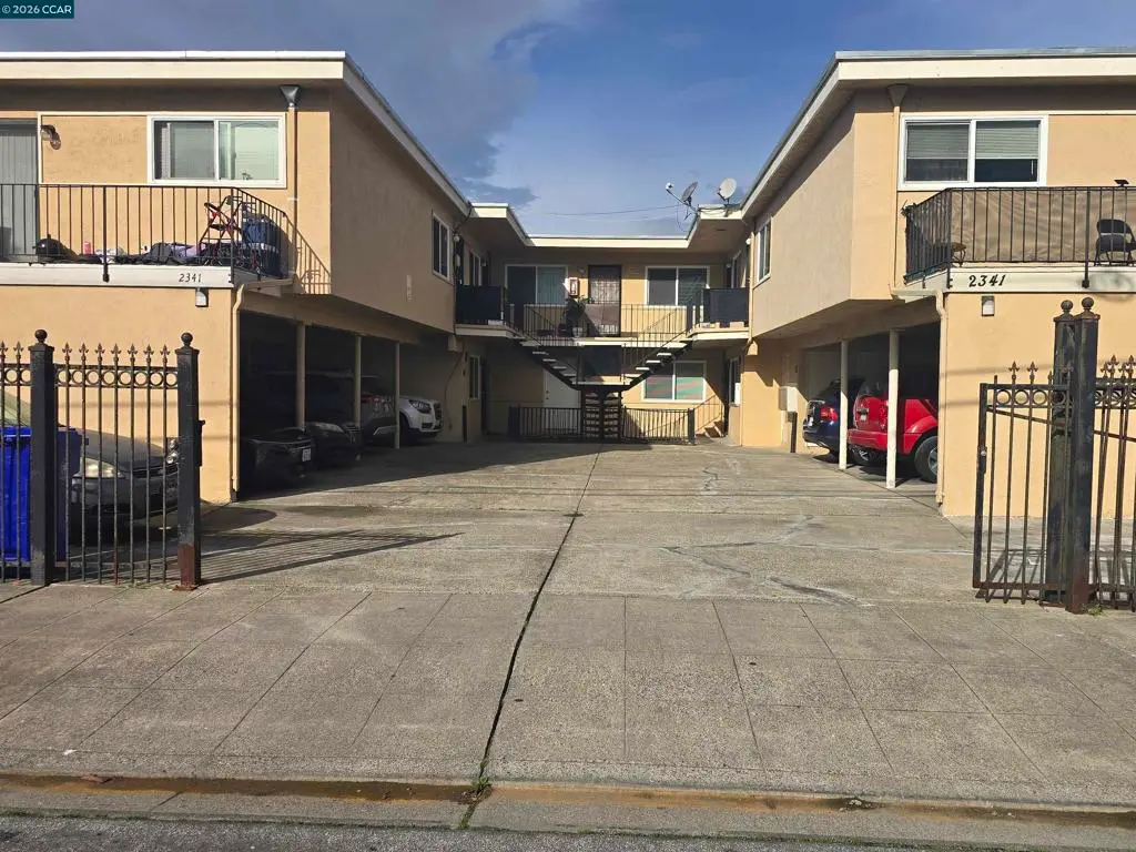 Residential Lease for rent at 2341 21St St, San Pablo, CA featuring 3 beds and 1 bath