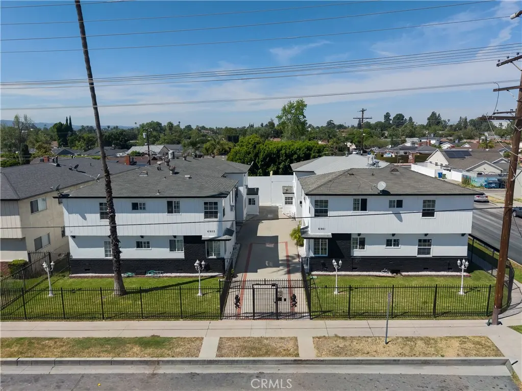 6955 Fulton Avenue, North Hollywood, CA — listing photo 1