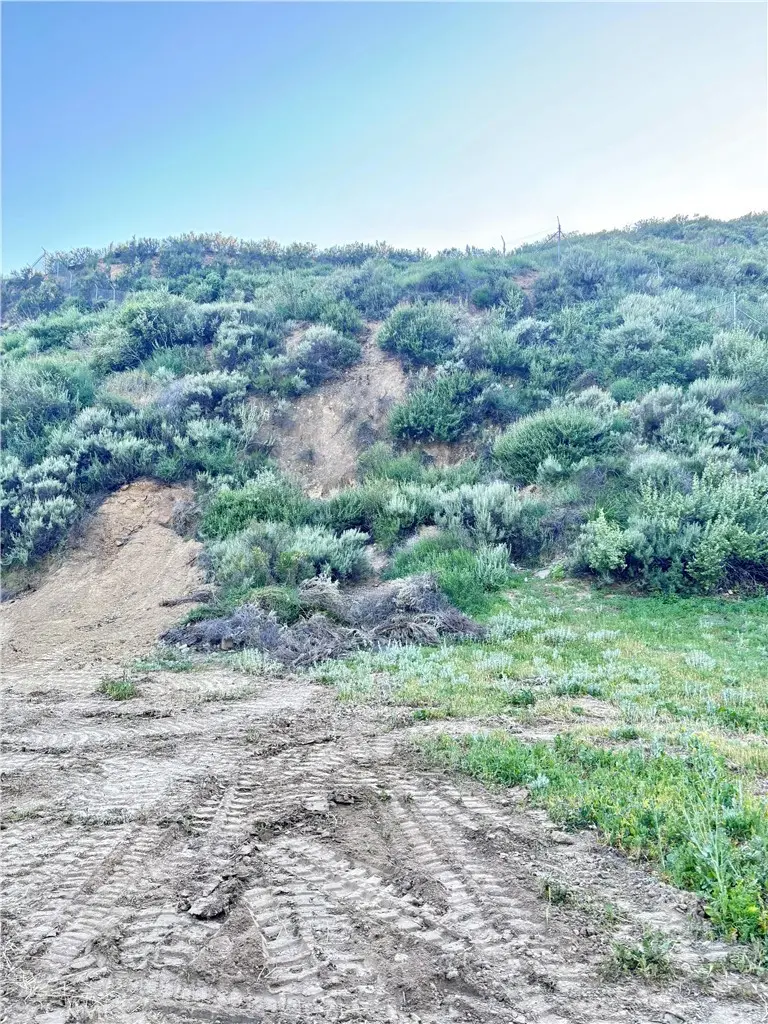 0 Verdale, Val Verde, CA — listing photo 1