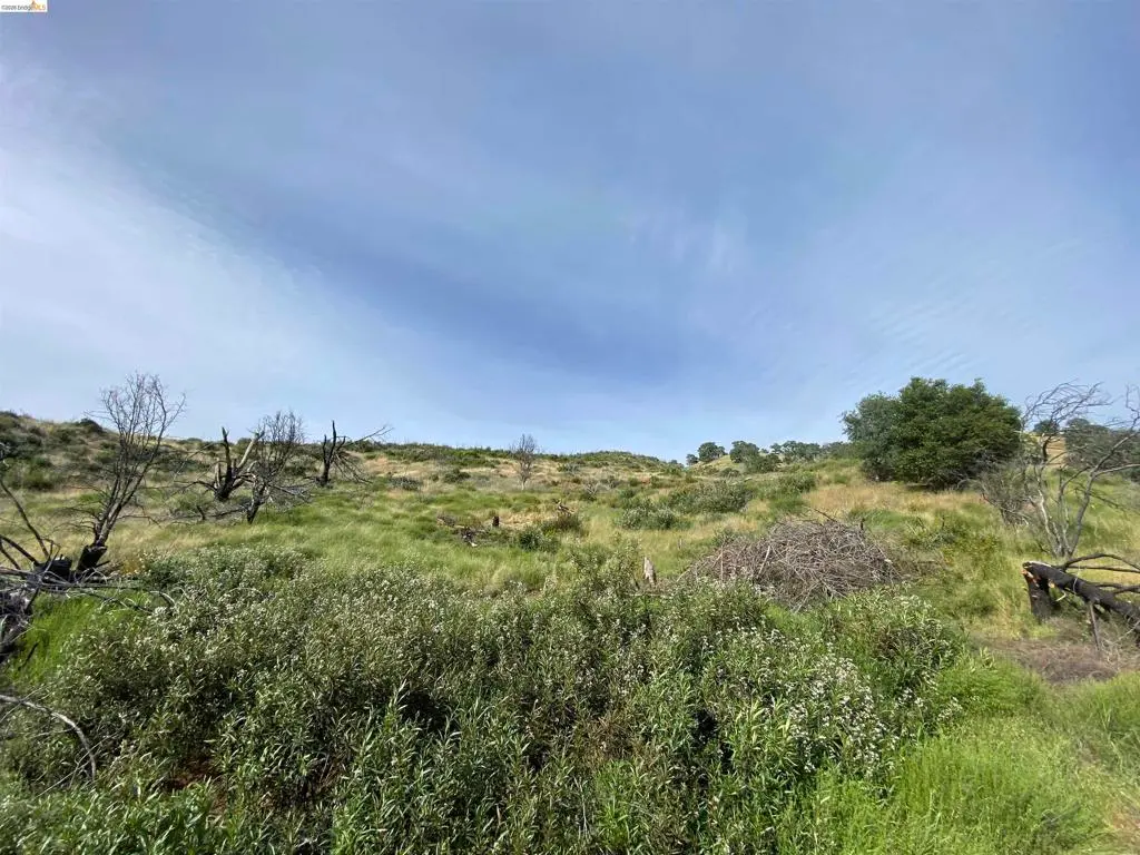 12372 Terrace Drive, Clearlake, CA — listing photo 1