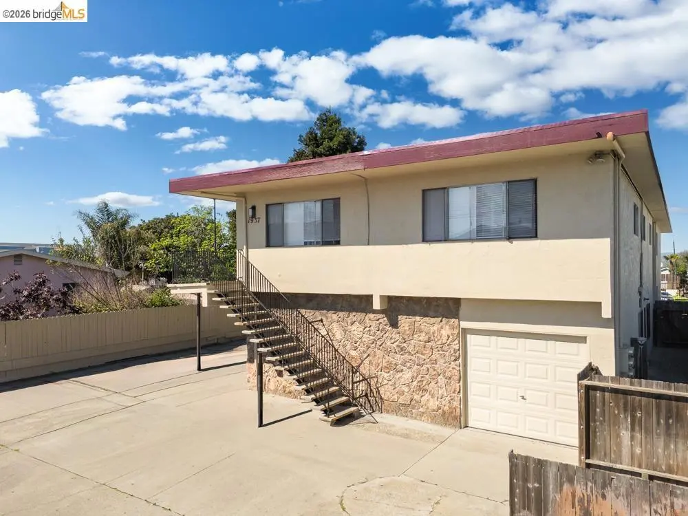 Apartment for sale at 1937 Powell St, San Pablo, CA