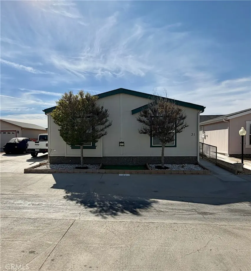 22241 Nisqually 31, Apple Valley, CA — listing photo 1
