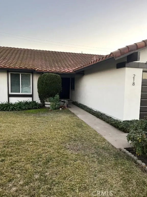 Single Family Residence for rent at 218 Newcastle Avenue, Placentia, CA featuring 4 beds and 2 baths