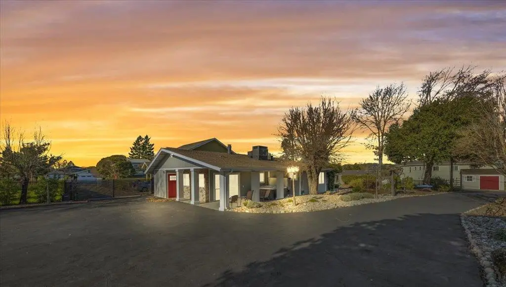 2180 Patton Ave, Napa, CA — listing photo 1