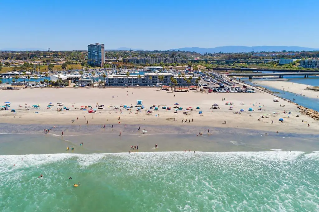 1202 N Pacific St 106B, Oceanside, CA — listing photo 1