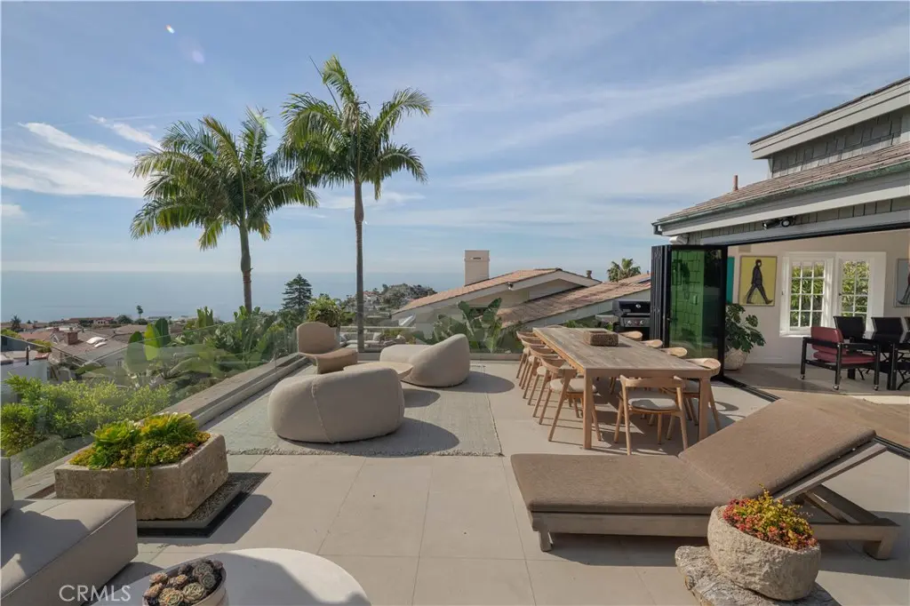 Single Family Residence for rent at 998 EMERALD BAY, Laguna Beach, CA featuring 4 beds and 5 baths