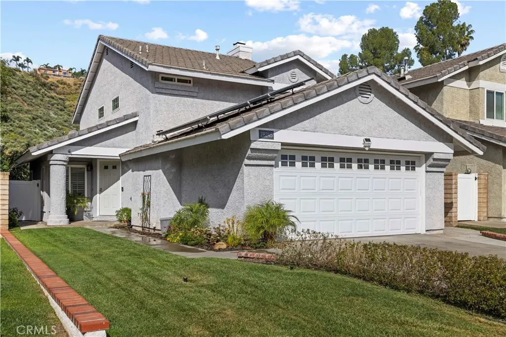 28245 Stonington, Saugus, CA — listing photo 1
