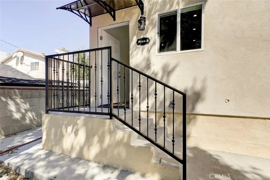 7044 3 Greeley, Tujunga, CA — listing photo 1