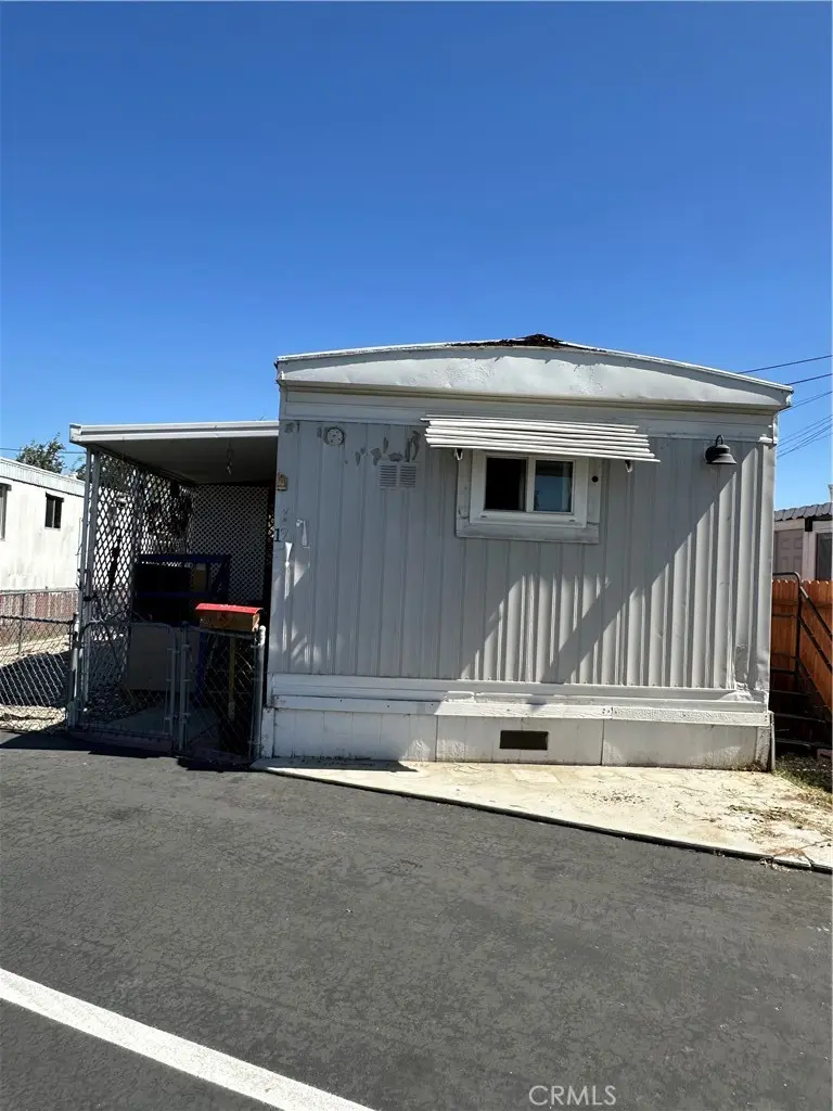 Manufactured In Park for sale at 14890 Perris 17, Moreno Valley, CA featuring 1 bed and 1 bath