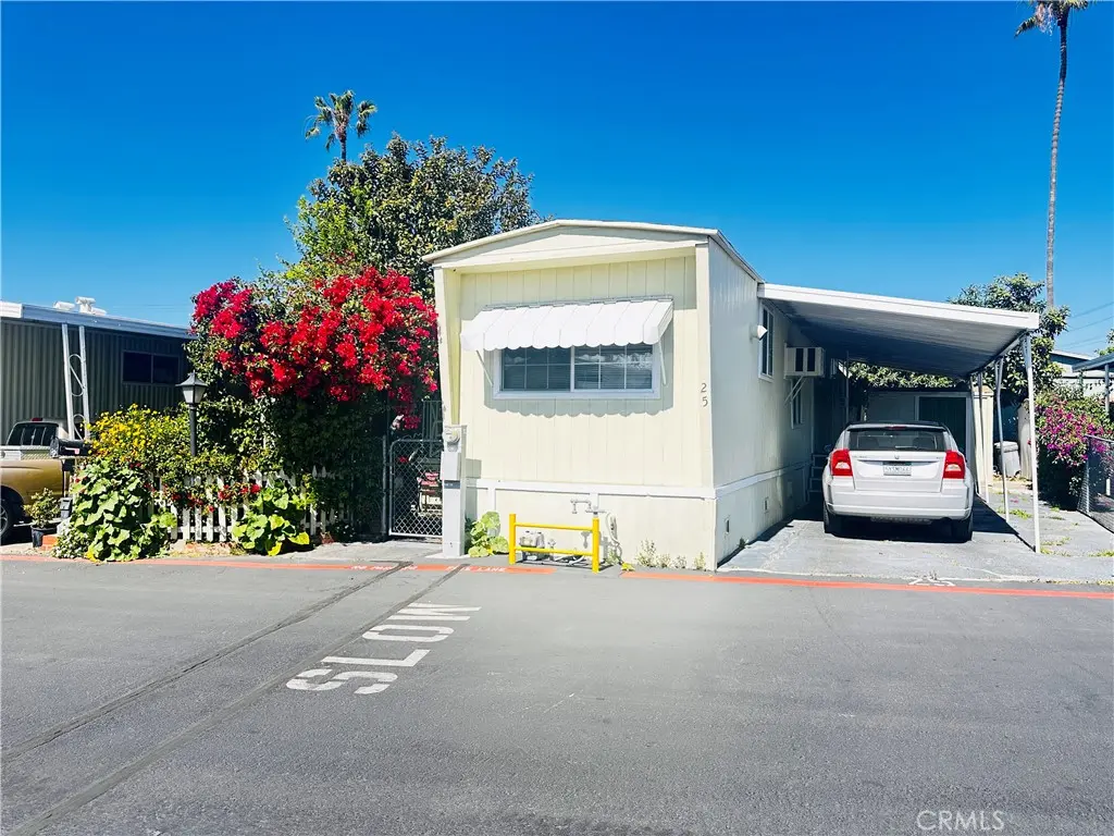 310 E Philadelphia St Sp 25, Ontario, CA — listing photo 1