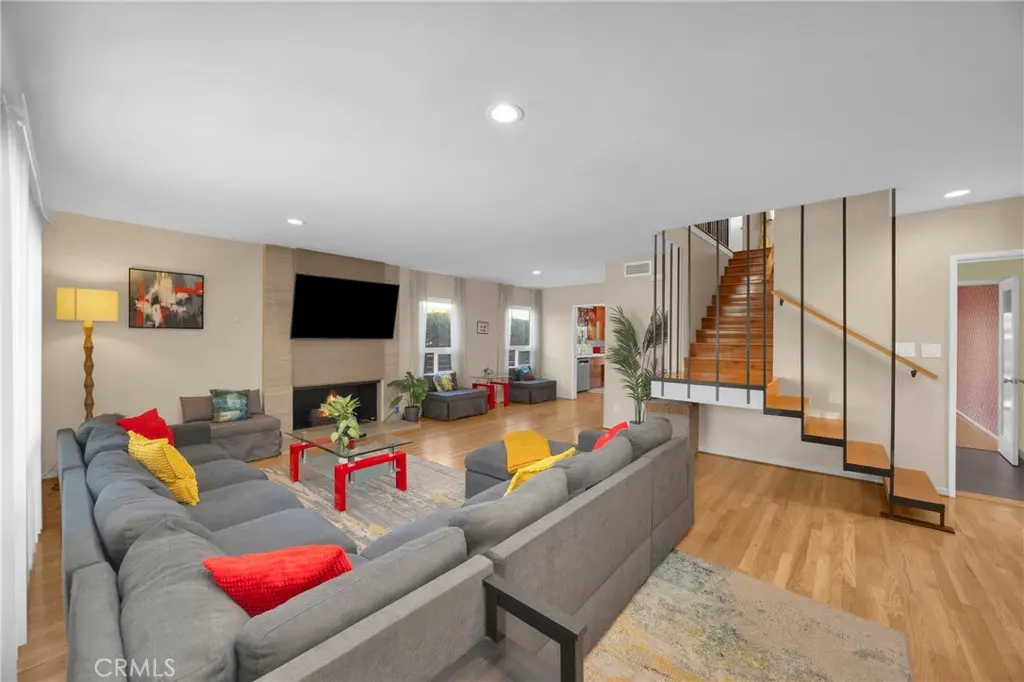Single Family Residence for sale at 134 Bennett, Long Beach, CA featuring 4 beds and 3 baths