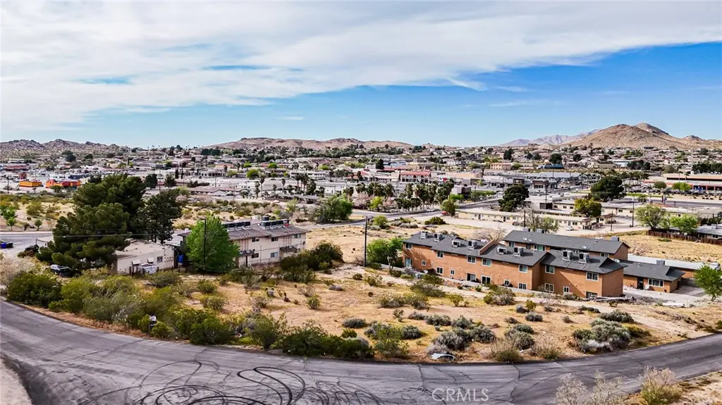 15750 Olalee Road, Apple Valley, CA — listing photo 1
