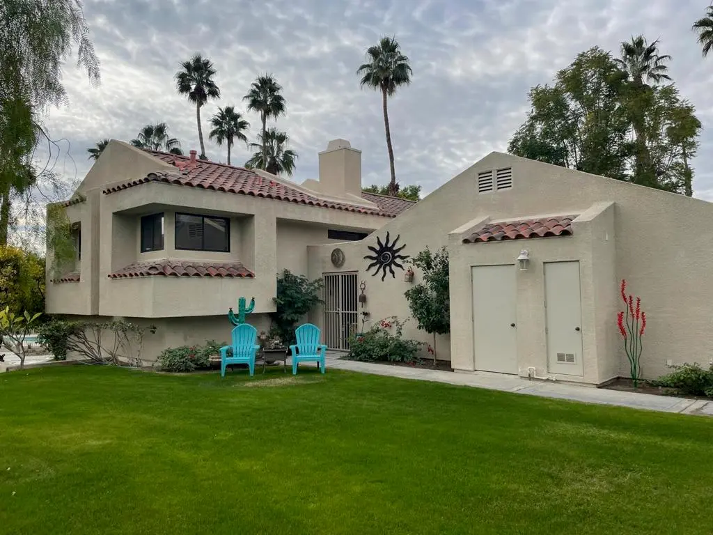 Condominium for rent at 8 Mission Court, Rancho Mirage, CA featuring 2 beds and 3 baths