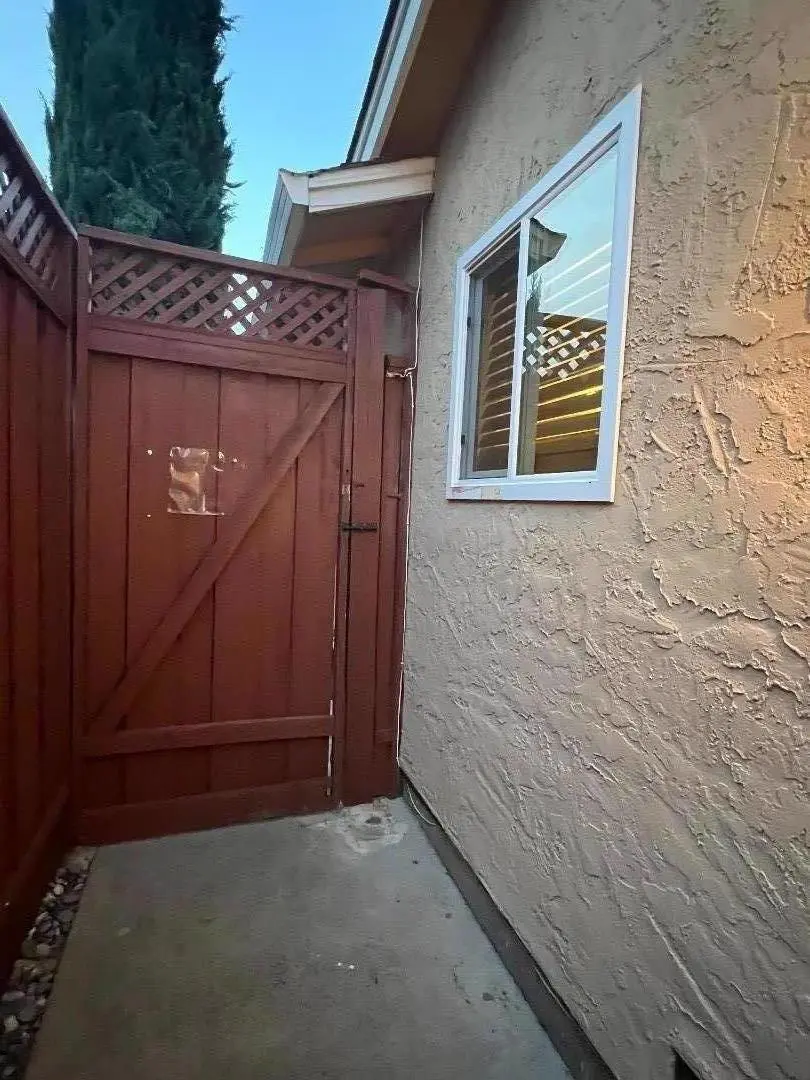 Residential Lease for rent at 4724 Calle De Lucia, San Jose, CA and 1 bath