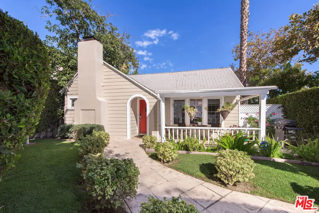 900 N GARDNER Street, West Hollywood, CA — listing photo 1