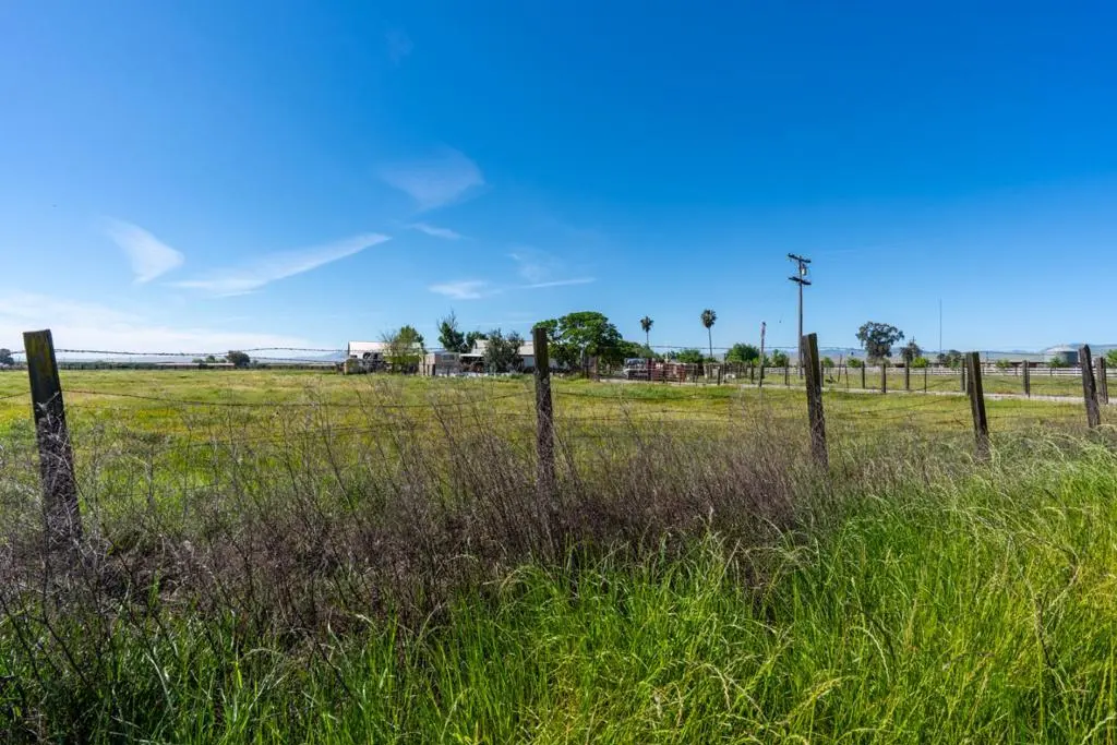 23429 Highway 152, Los Banos, CA — listing photo 1