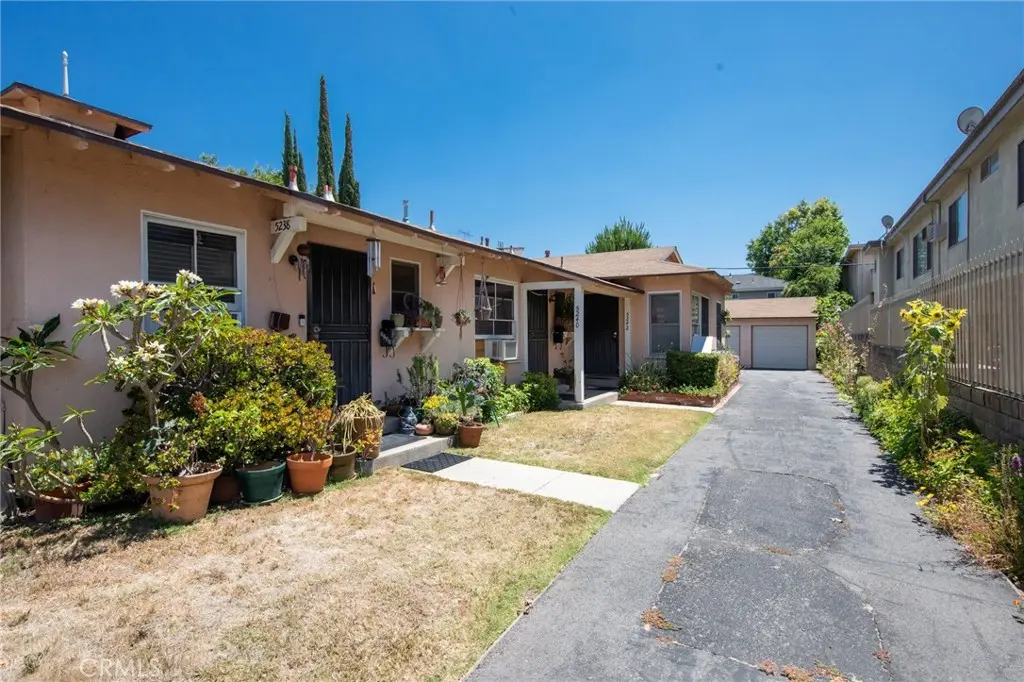 5238 Hermitage, Valley Village, CA — listing photo 1