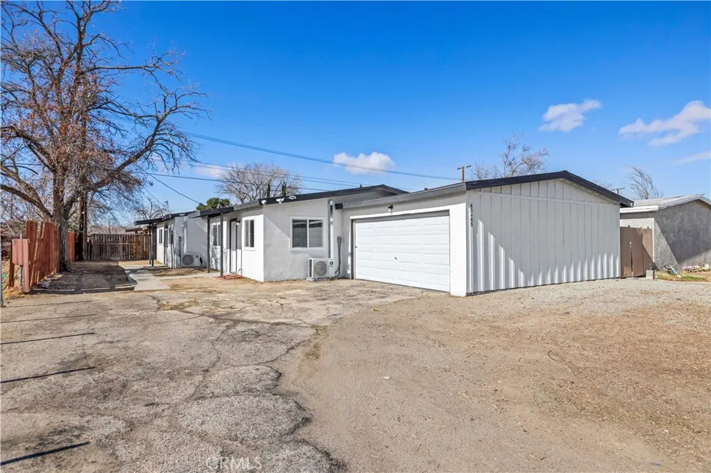 Duplex for sale at 45445 Cedar Ave., Lancaster, CA