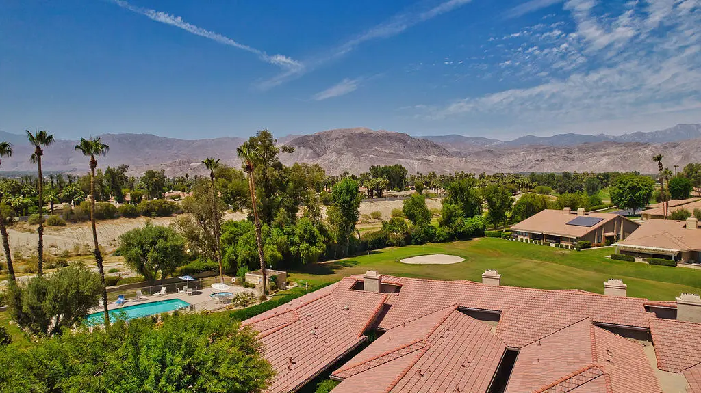 Residential Lease for rent at 181 Camino Arroyo S, Palm Desert, Riverside County, CA featuring 3 beds and 2 baths