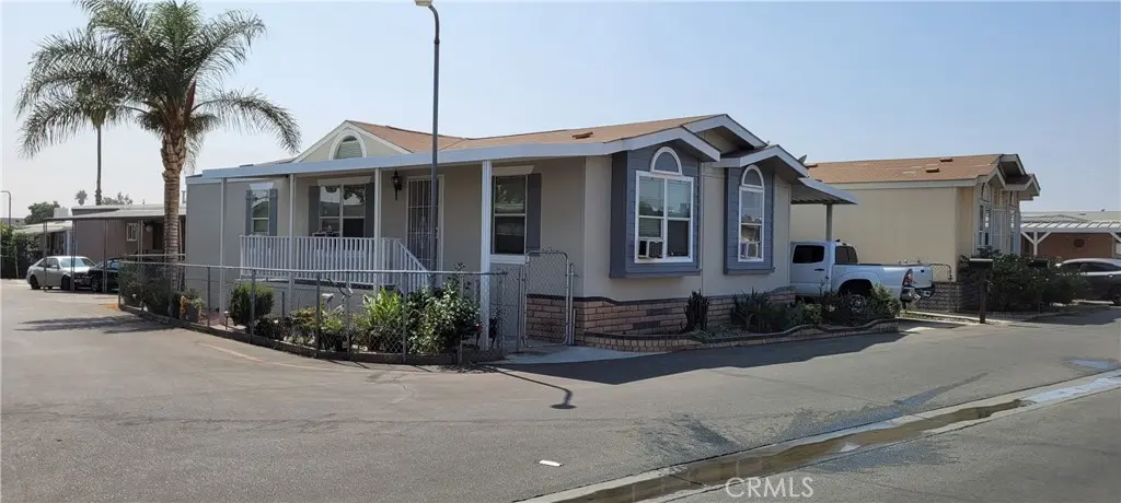 250 N Linden, Rialto, CA — listing photo 1