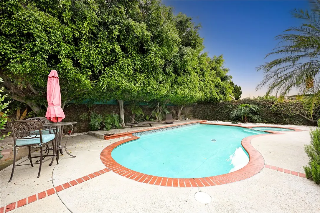 11858 Haro Ave, Downey, CA — listing photo 1