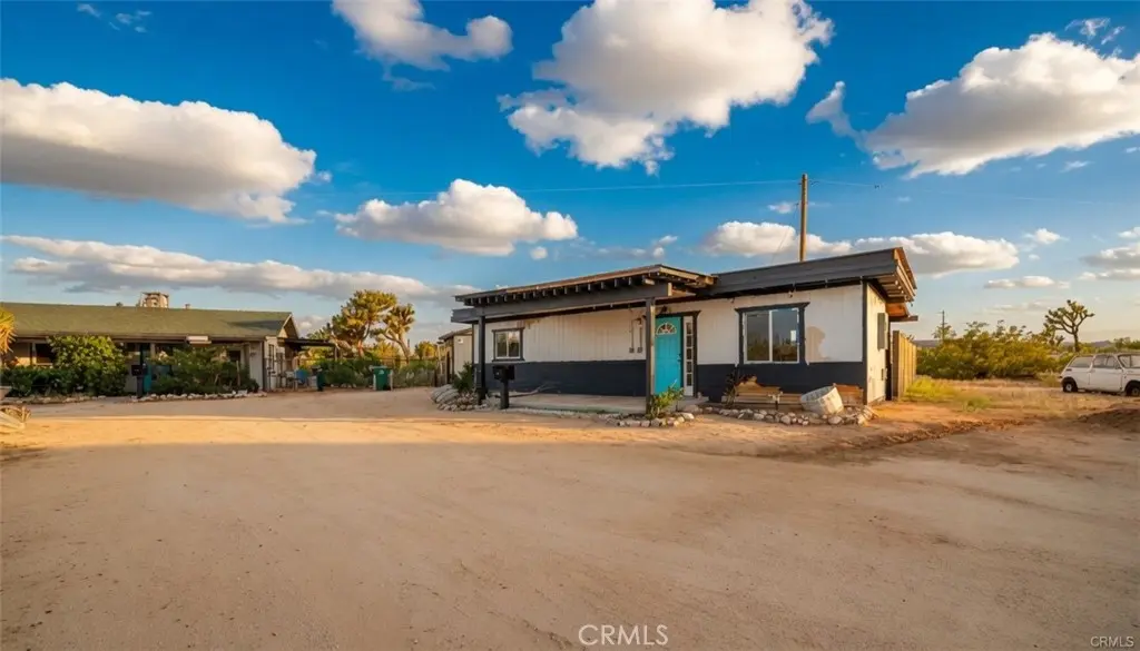 Duplex for sale at 57661 Aberdeen, Yucca Valley, CA featuring 4 beds and 2 baths