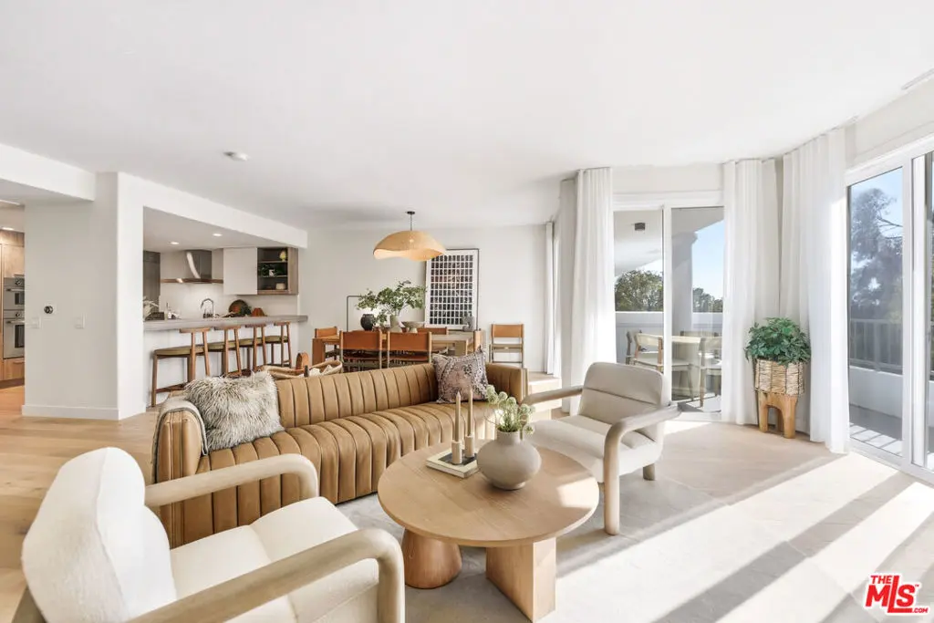 Condominium for sale at 6487 Cavalleri Rd 333, Malibu, CA featuring 3 beds and 4 baths