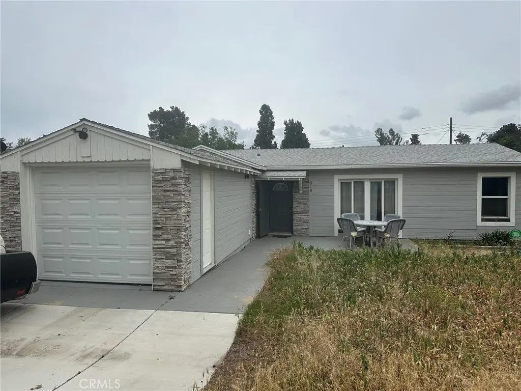 310 Santa Rita Place, Banning, CA — listing photo 1