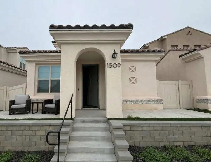 Residential Lease for rent at 1509 Painted Cave Avenue, Chula Vista, CA featuring 4 beds and 3 baths