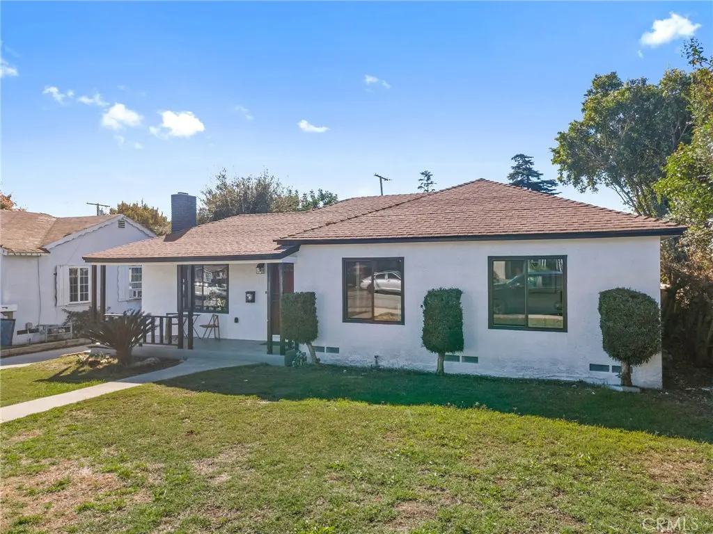 Single Family Residence for sale at 268 W Willow, Pomona, CA featuring 3 beds and 2 baths