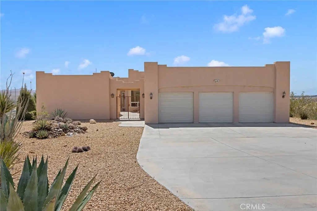 16222 Wild Road, Helendale, CA — listing photo 1
