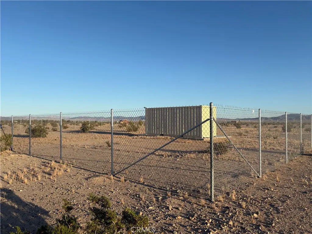 1000 Compadre Lane, 29 Palms, CA — listing photo 1
