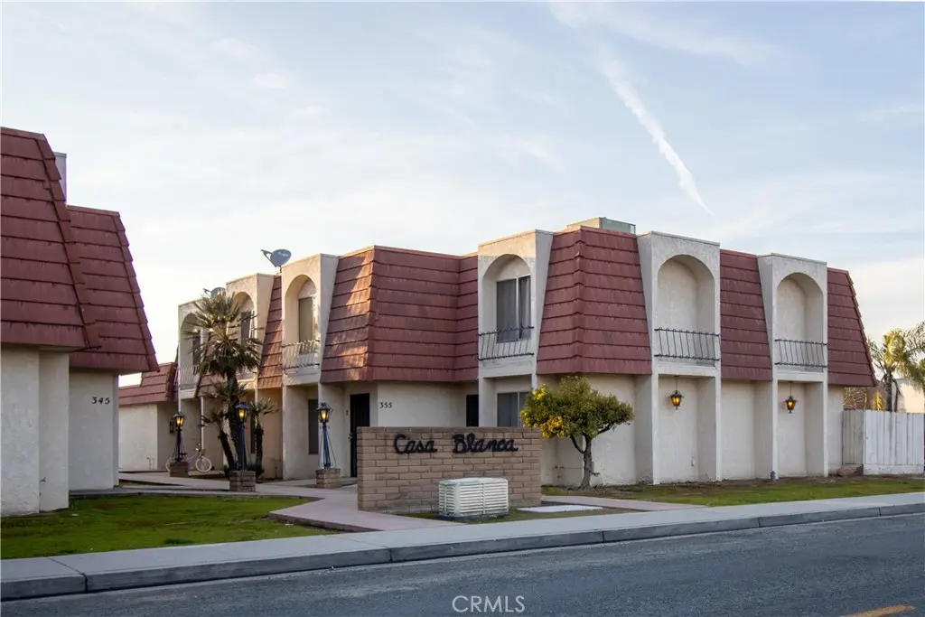 355 Pearson, Porterville, CA — listing photo 1