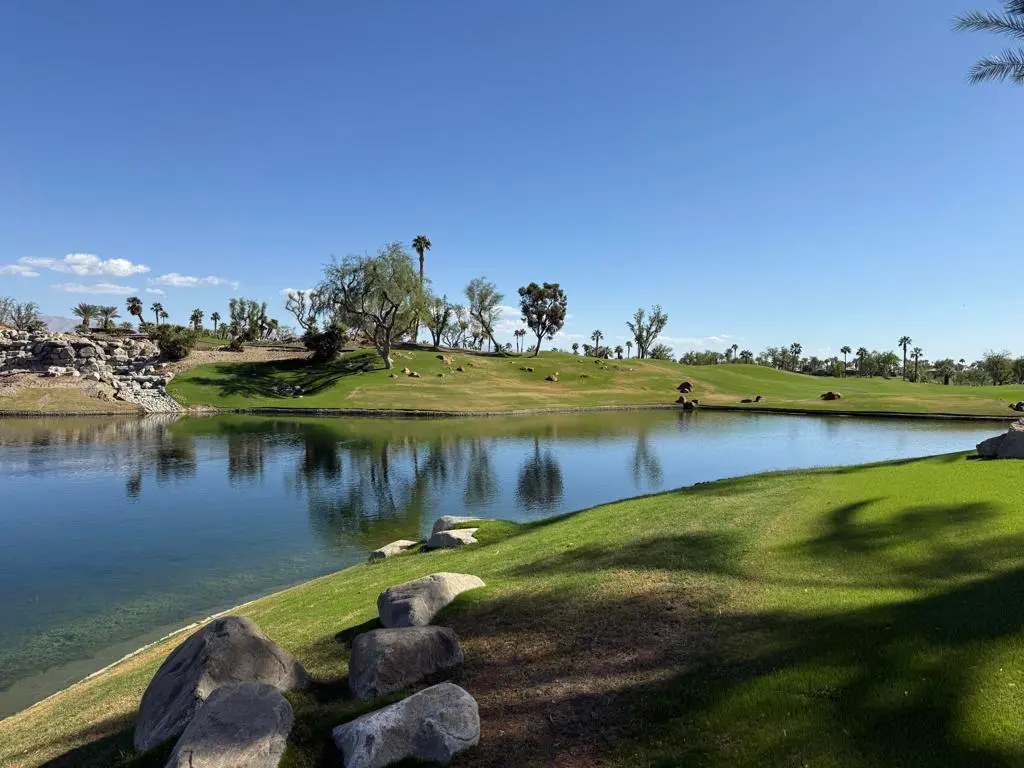 Residential Lease for rent at 79100 Calle Brisa, La Quinta, Riverside County, CA featuring 4 beds and 5 baths