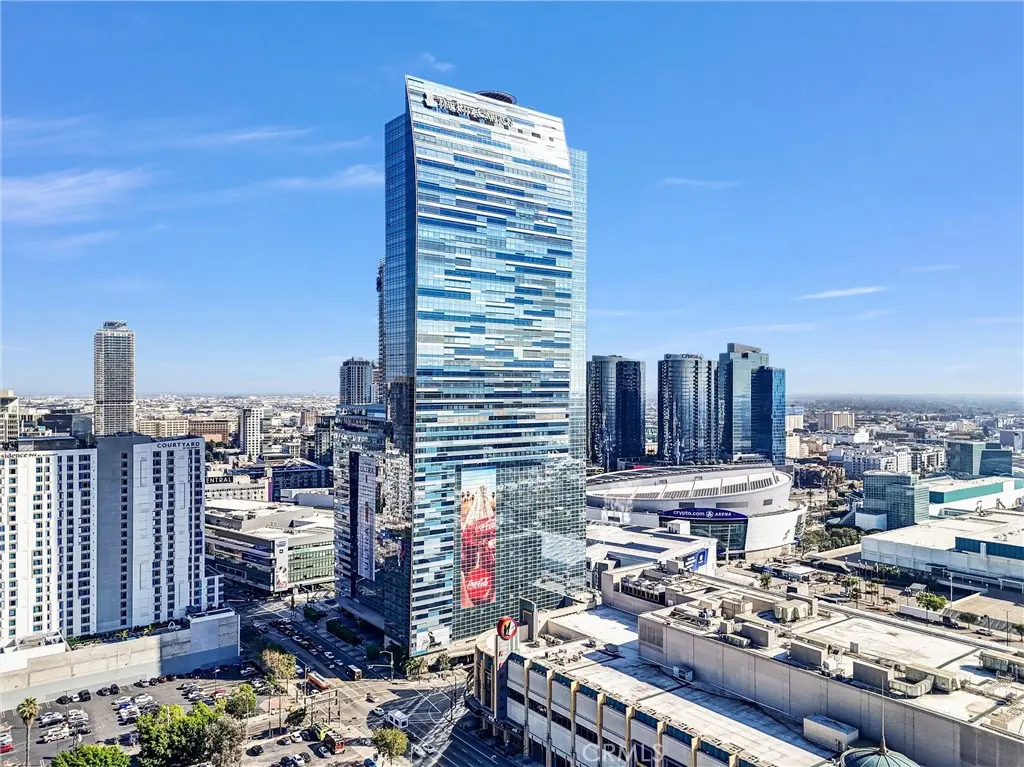 Condominium for sale at 900 W Olympic Boulevard 50A, Los Angeles, CA featuring 3 beds and 4 baths