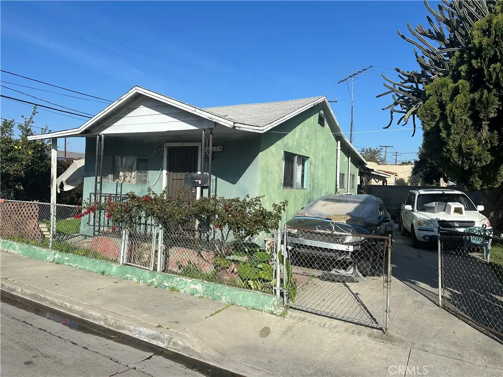 Single Family Residence for sale at 10814 Watts Avenue, Los Angeles, CA featuring 1 bed and 1 bath