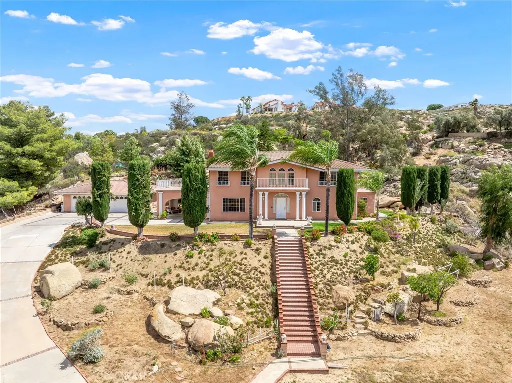 Single Family Residence for sale at 28368 Rawlings Road, Hemet, CA featuring 4 beds and 5 baths