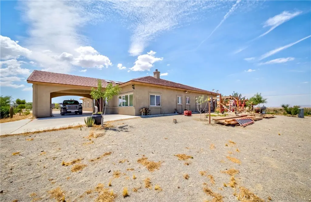 3789 Luna Road, Phelan, CA — listing photo 1