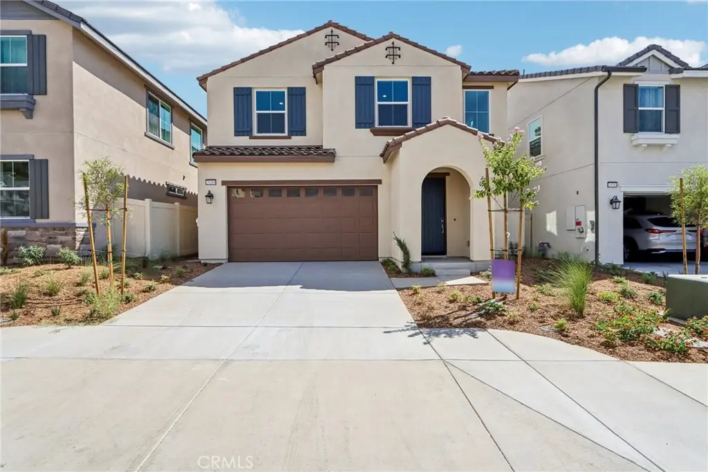 29269 Crescent Way, Highland, CA — listing photo 1