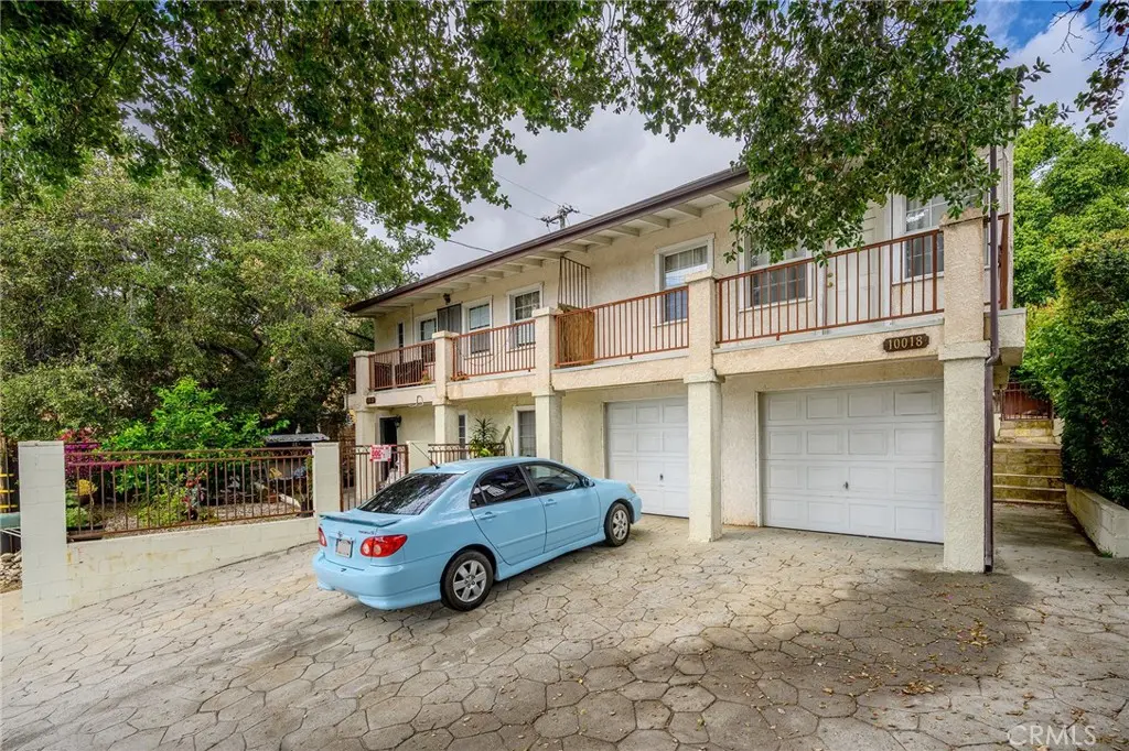 10018 Tujunga Canyon Boulevard, Tujunga, CA — listing photo 1