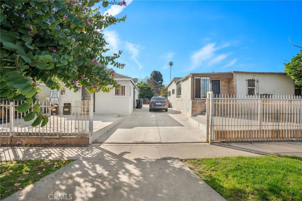 Triplex for sale at 2106 E 113th, Los Angeles, CA