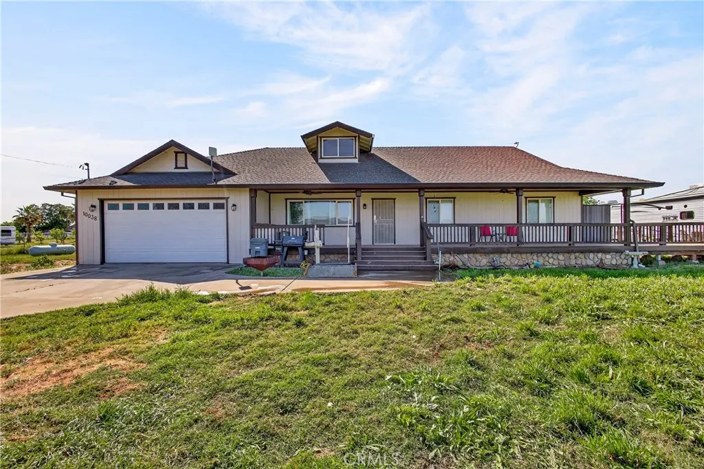10038 Ahart, Oroville, CA — listing photo 1