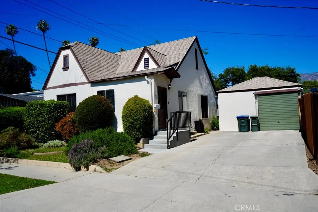 Residential Lease for rent at 2117 Verde, Pasadena, Los Angeles County, CA featuring 1 bed and 1 bath