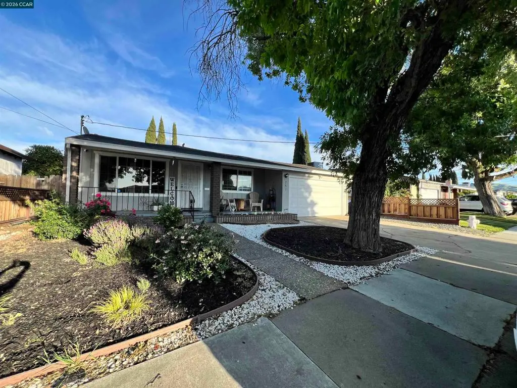 Single Family Residence for sale at 251 Rose Ann Ave., Pittsburg, CA featuring 3 beds and 1 bath