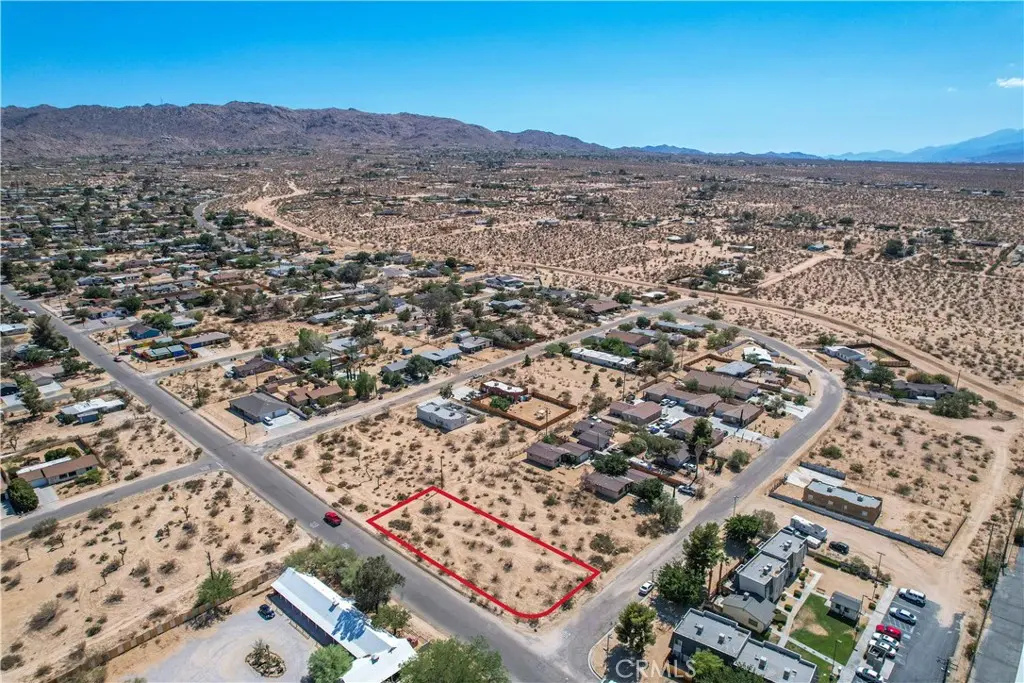 6650 Hillview Road, Joshua Tree, CA — listing photo 1
