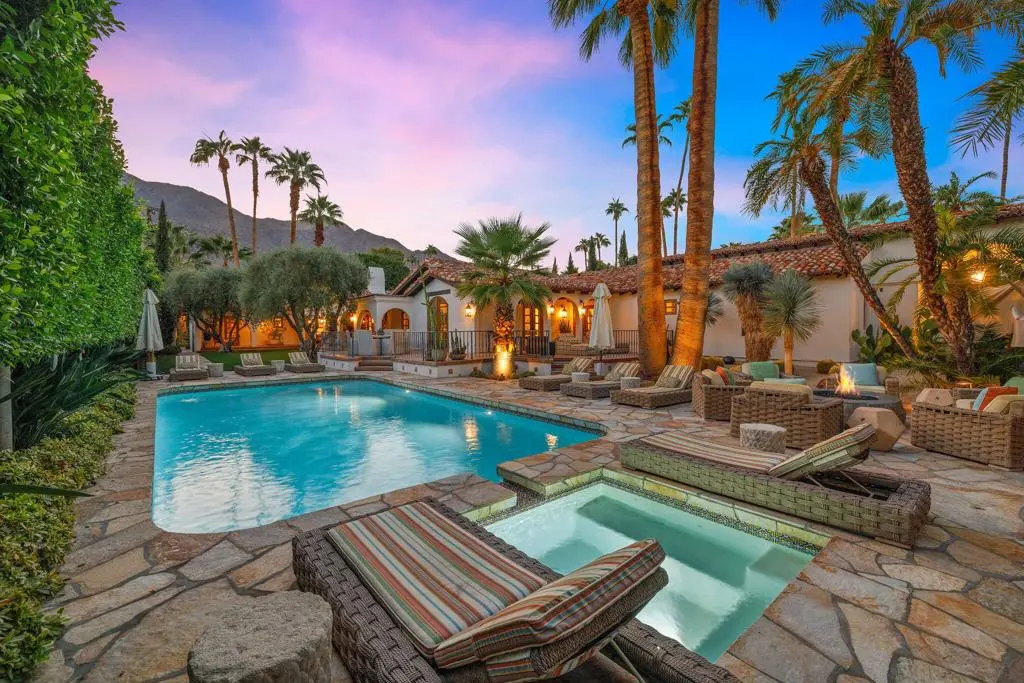 Residential Lease for rent at 535 N Belardo Road, Palm Springs, Riverside County, CA featuring 6 beds and 6 baths