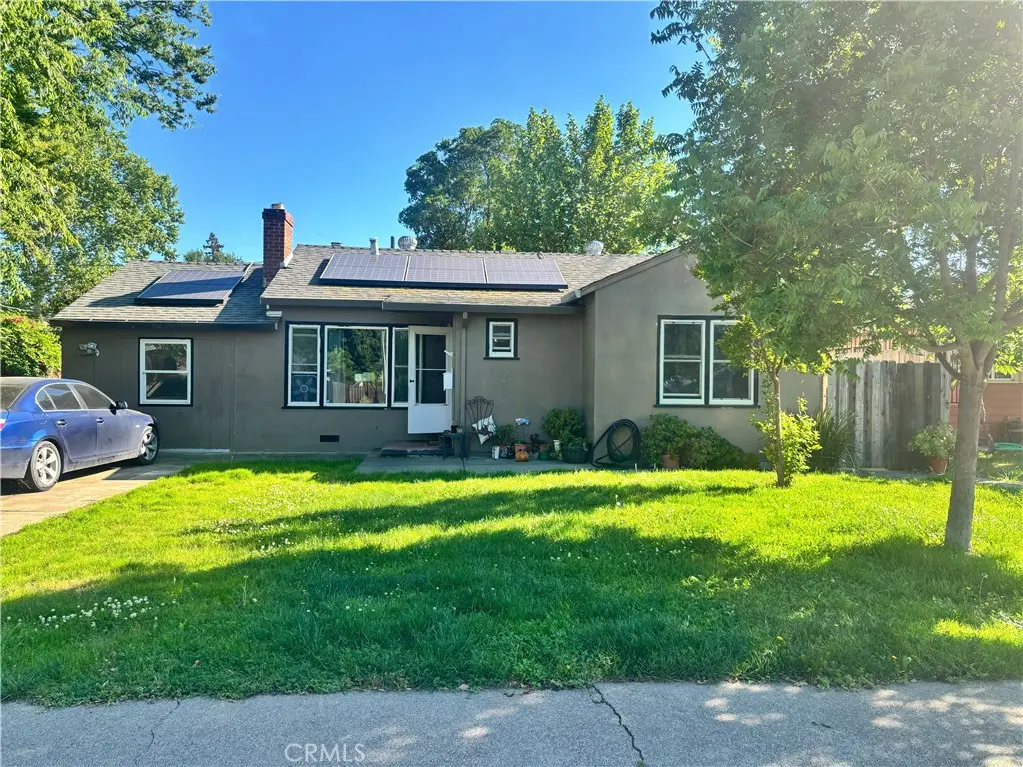 Single Family Residence for sale at 714 Granada, Woodland, CA featuring 2 beds and 1 bath