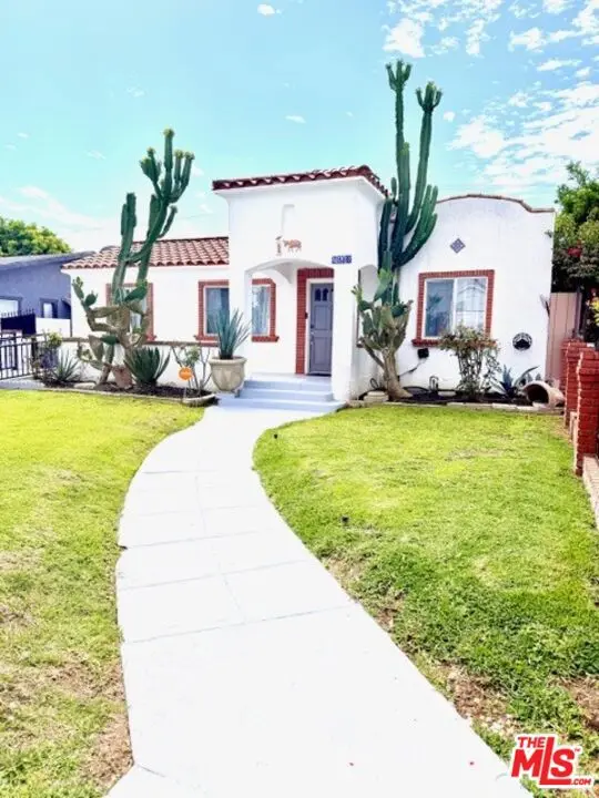 2940 Live Oak Street, Huntington Park, CA — listing photo 1