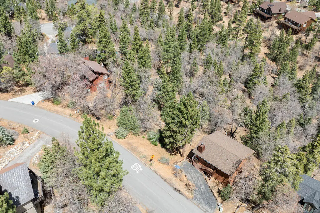 1530 Tuolumne Road, Big Bear City, CA — listing photo 1